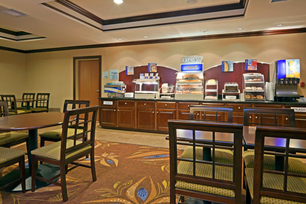 Holiday Inn Express Washington Court House By Ihg Exterior foto
